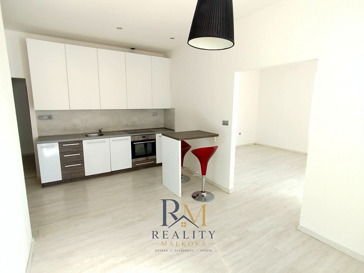 Pronájem bytu 2+kk 55 m²
